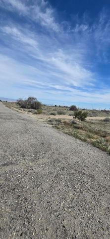 2470 Shore Life Avenue, Thermal, CA 92274