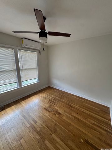 251 CLAREMONT AVE, San Antonio, TX 78209