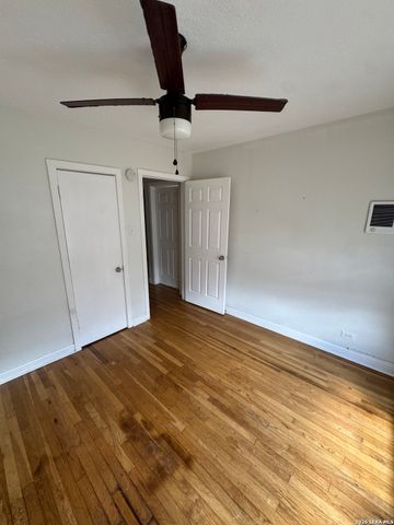251 CLAREMONT AVE, San Antonio, TX 78209