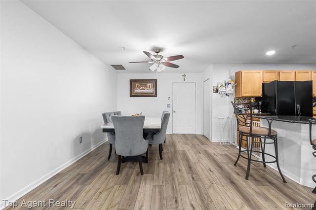 45512 Hidden View Court, Utica, MI 48315