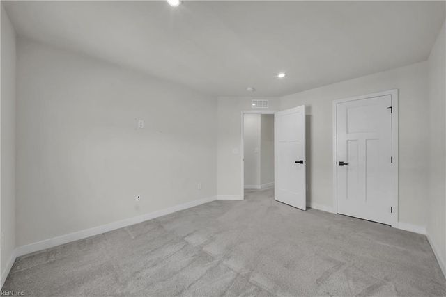 1607 Songbird LN, Chesapeake, VA 23323