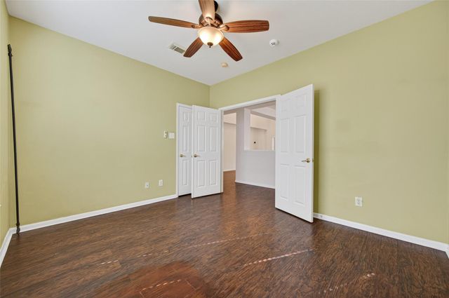 16515 Cypress Thicket Dr, Cypress, TX 77429