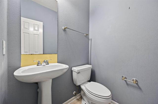 16515 Cypress Thicket Dr, Cypress, TX 77429