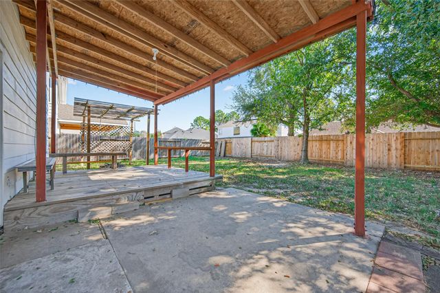 16515 Cypress Thicket Dr, Cypress, TX 77429