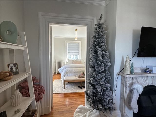 5 Record Street 2B, Newport, RI 02840