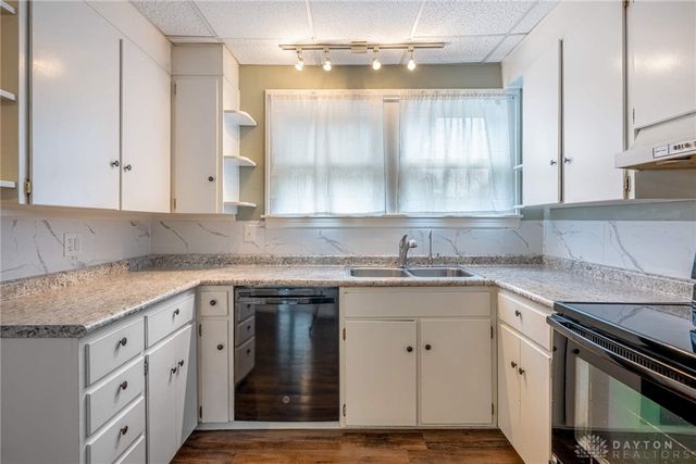 15 Kenwood Drive, Middletown, OH 45042