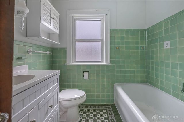 15 Kenwood Drive, Middletown, OH 45042