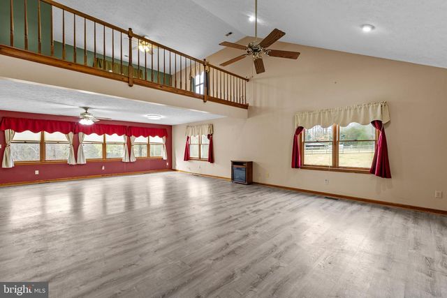 6960 HIDDEN BROOK DR, Gloucester, VA 23061
