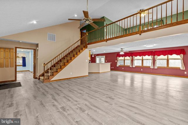 6960 HIDDEN BROOK DR, Gloucester, VA 23061