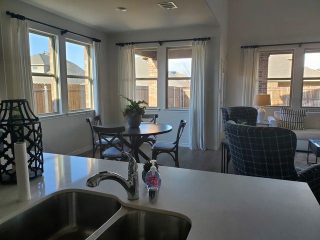 3686 Loft Lane, Grand Prairie, TX 75052