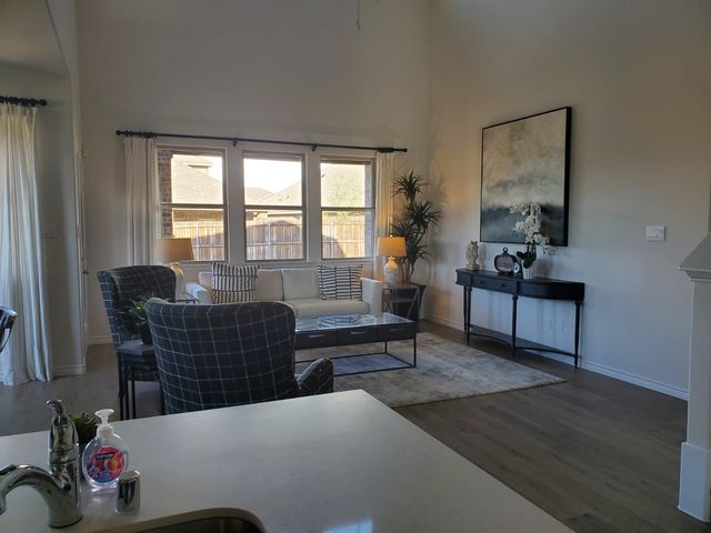 3686 Loft Lane, Grand Prairie, TX 75052