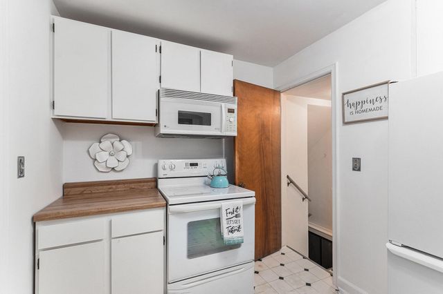 215 W Hamilton Lane, Battle Creek, MI 49015