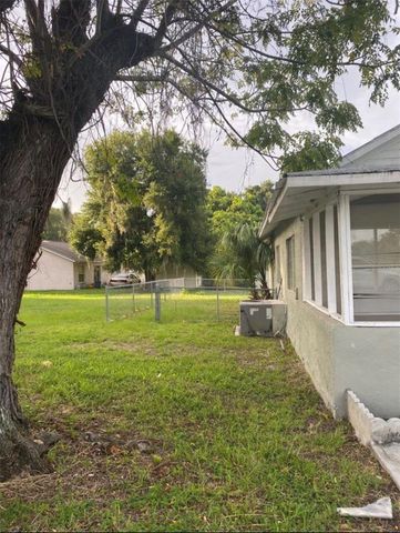 904 WASHINGTON STREET, Leesburg, FL 34748