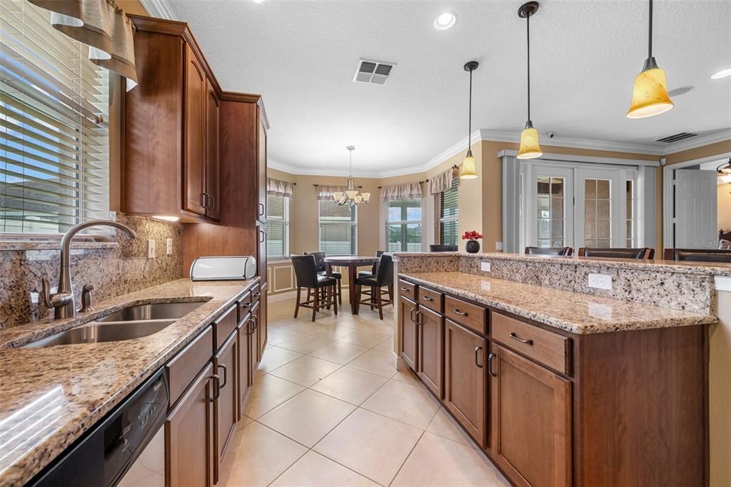 Image 13 of property listing at 4414 AZURE ISLE WAY, Kissimmee, FL 34744