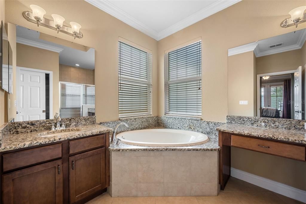Image 21 of property listing at 4414 AZURE ISLE WAY, Kissimmee, FL 34744