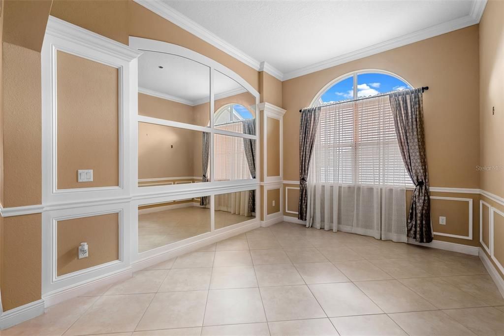 Image 5 of property listing at 4414 AZURE ISLE WAY, Kissimmee, FL 34744