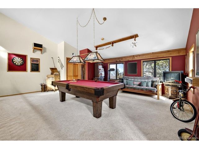 24999 Grandview Ave, Golden, CO 80401