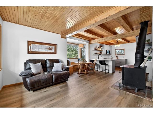 24999 Grandview Ave, Golden, CO 80401