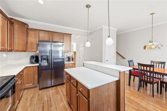 3408 Waters Edge Trail, Roswell, GA 30075