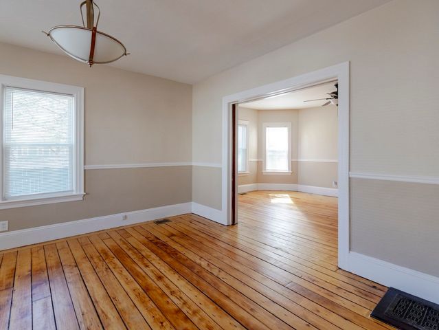 18 Meader St 1, Providence, RI 02909