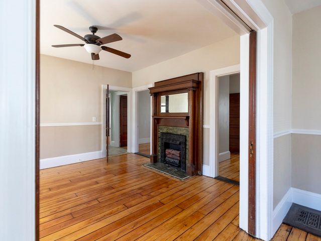 18 Meader St 1, Providence, RI 02909