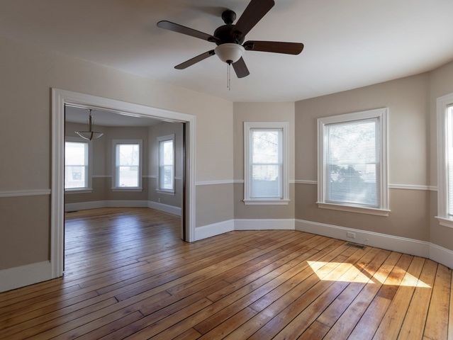 18 Meader St 1, Providence, RI 02909