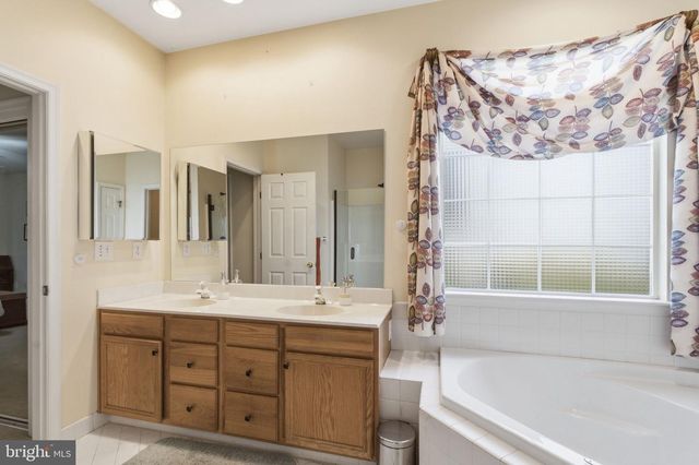 1319 BROAD RUN RD, Landenberg, PA 19350