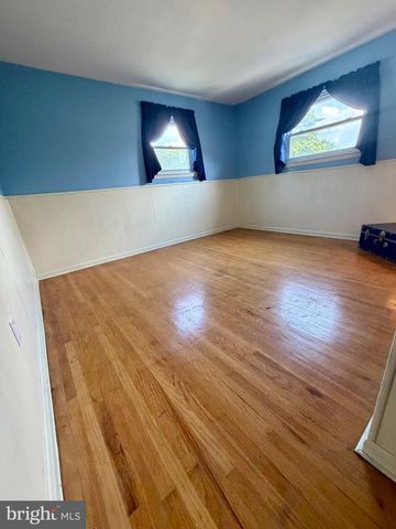 1258 TULIP RD, Warminster, PA 18974