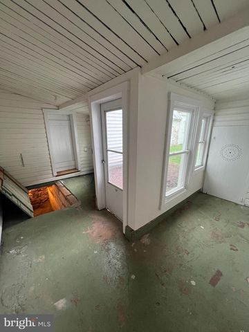 117 E MAIN ST, Sharpsburg, MD 21782