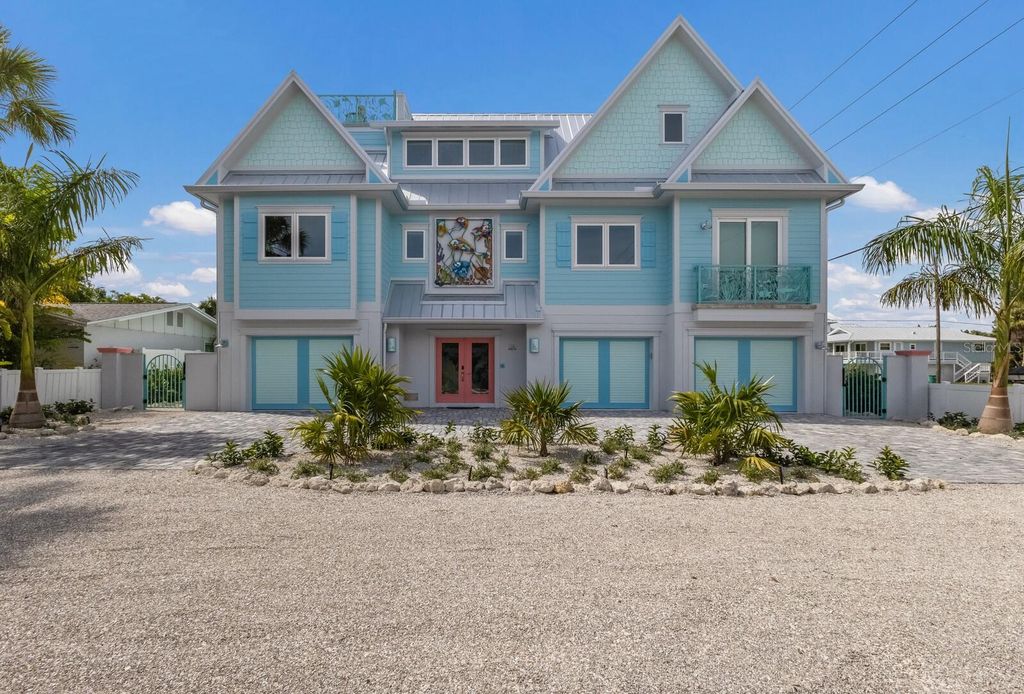 118 MANGROVE AVENUE, ANNA MARIA, FL 34216 — photo 2