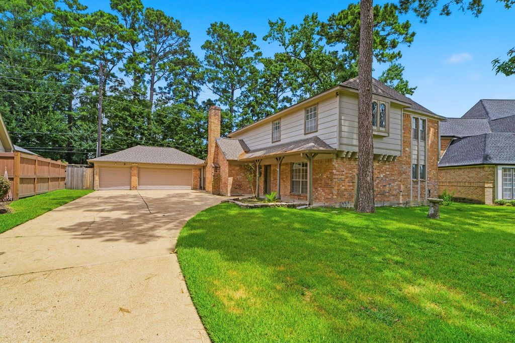12806 Highland Hills Drive, Cypress, TX 77429