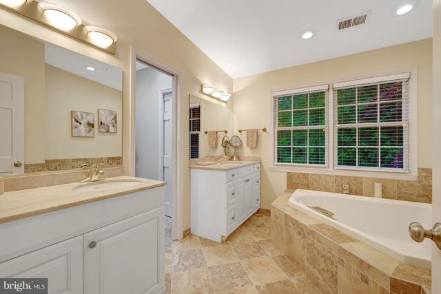 2006 CARRIAGE CT, Vienna, VA 22181