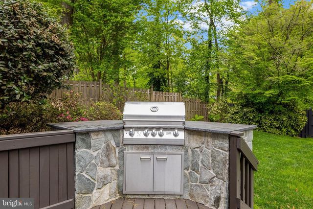 2006 CARRIAGE CT, Vienna, VA 22181