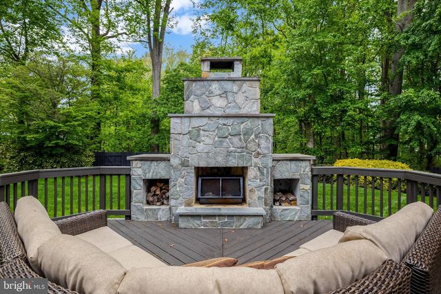2006 CARRIAGE CT, Vienna, VA 22181
