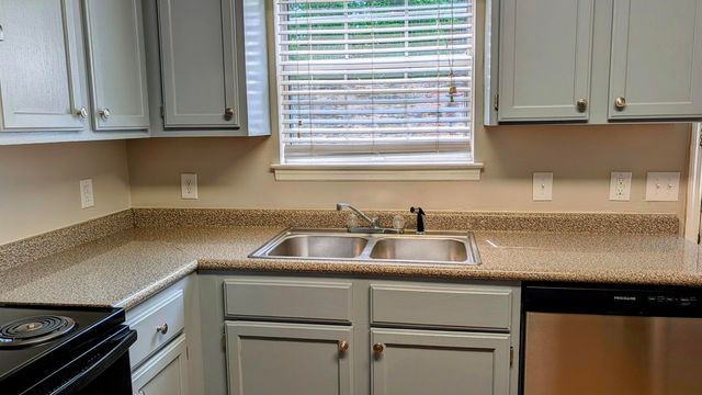 11 Bama Lane C7, Ringgold, GA 30736