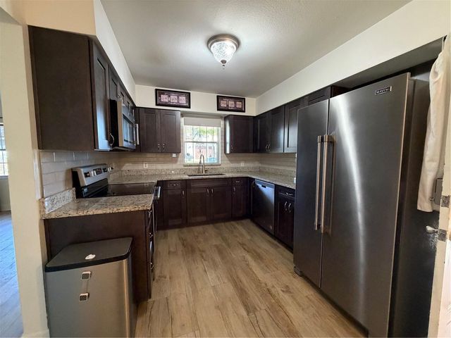 3230 W SAINT CONRAD STREET, Tampa, FL 33607