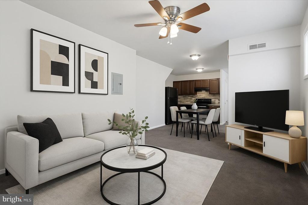 1317 S 56TH ST, Philadelphia, PA 19143