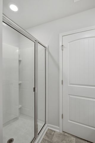 806 Dallas Dr, Columbia, TN 38401