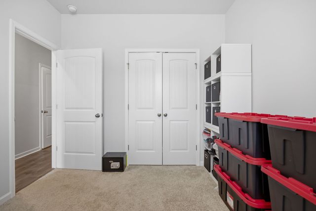 806 Dallas Dr, Columbia, TN 38401