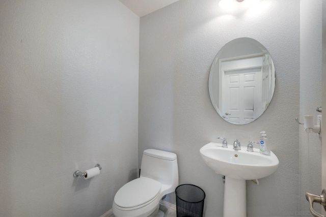 2674 Escala Circle, San Diego, CA 92108