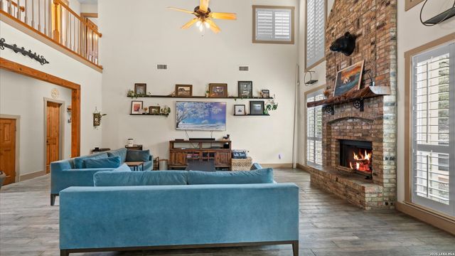 1716 Phantom Rider, Spring Branch, TX 78070