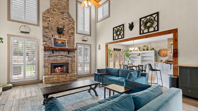 1716 Phantom Rider, Spring Branch, TX 78070