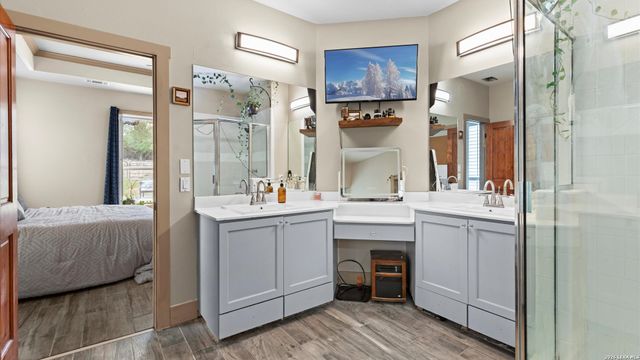 1716 Phantom Rider, Spring Branch, TX 78070