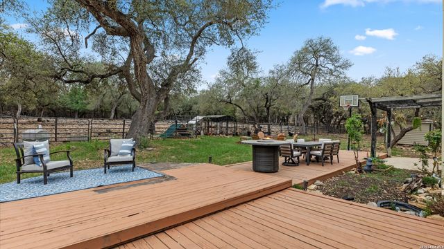1716 Phantom Rider, Spring Branch, TX 78070