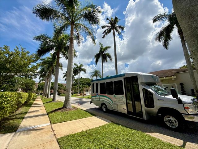 14790 Bonaire Blvd 202, Delray Beach, FL 33446