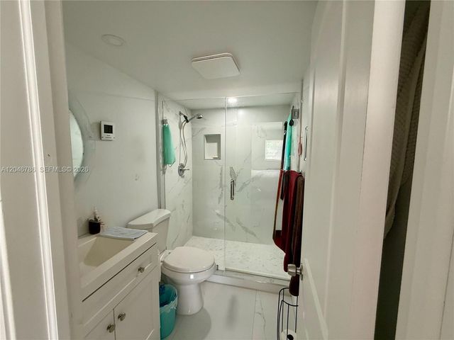14790 Bonaire Blvd 202, Delray Beach, FL 33446