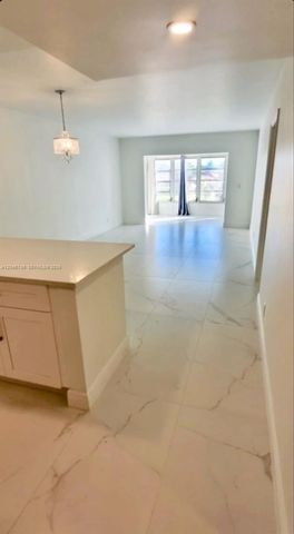 14790 Bonaire Blvd 202, Delray Beach, FL 33446