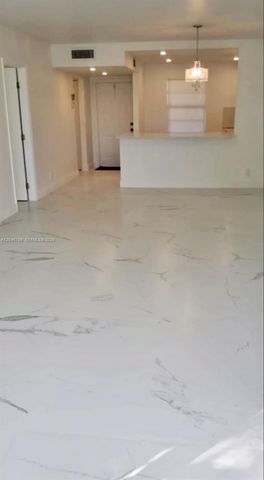 14790 Bonaire Blvd 202, Delray Beach, FL 33446