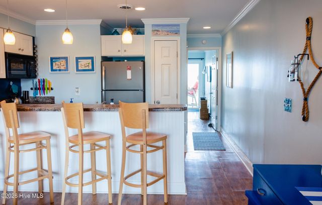 1615 Carolina Beach Avenue N Apt E5, Carolina Beach, NC 28428