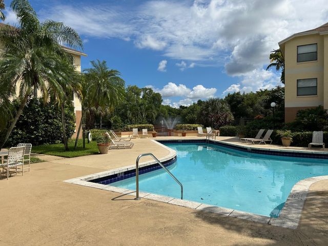 9999 Summerbreeze Drive 105, Sunrise, FL 33322